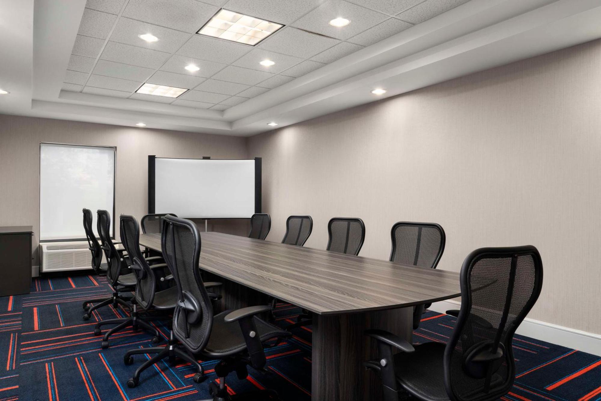 Hampton Inn Stafford / Quantico-Aquia Екстериор снимка