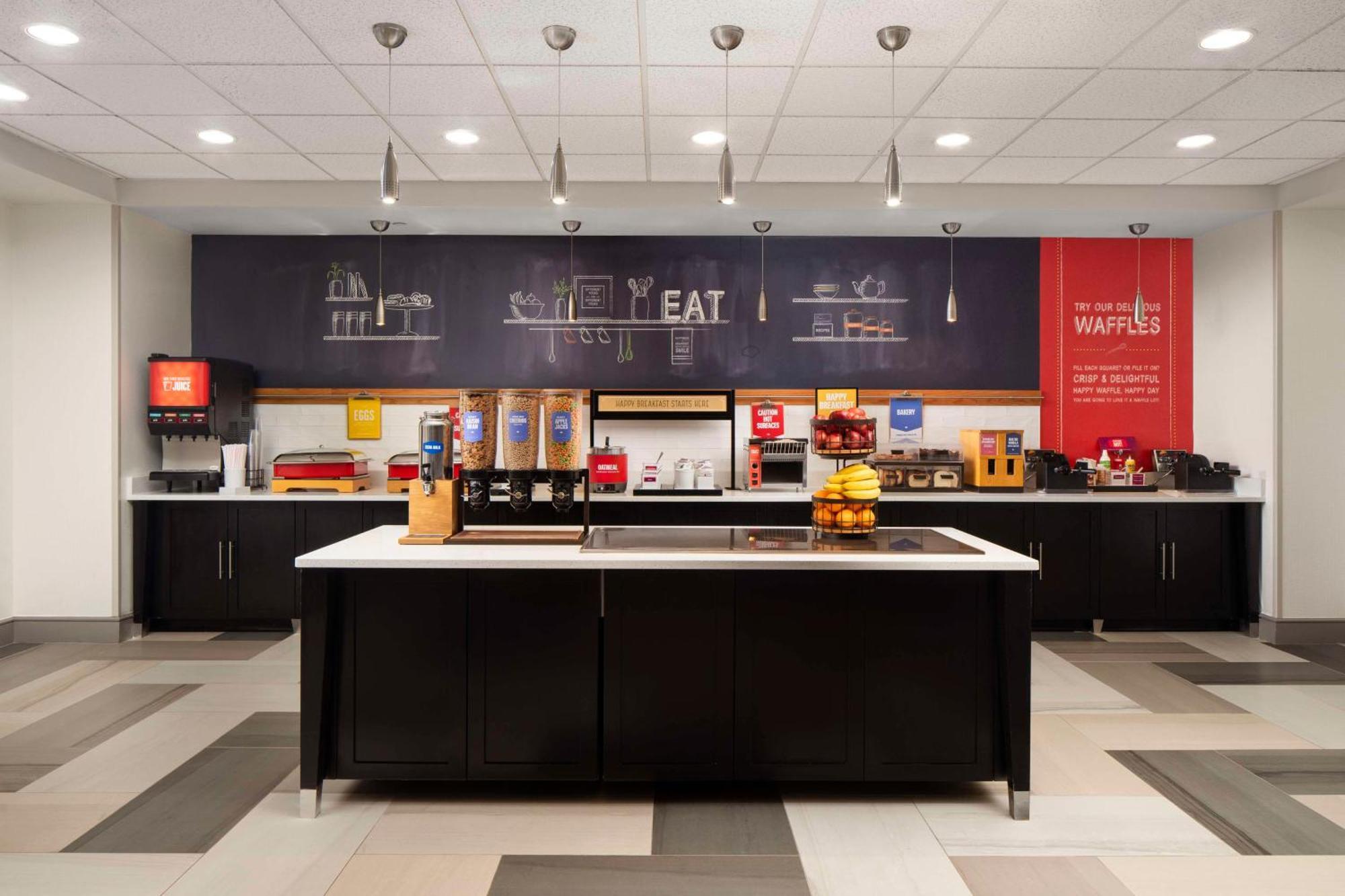 Hampton Inn Stafford / Quantico-Aquia Екстериор снимка