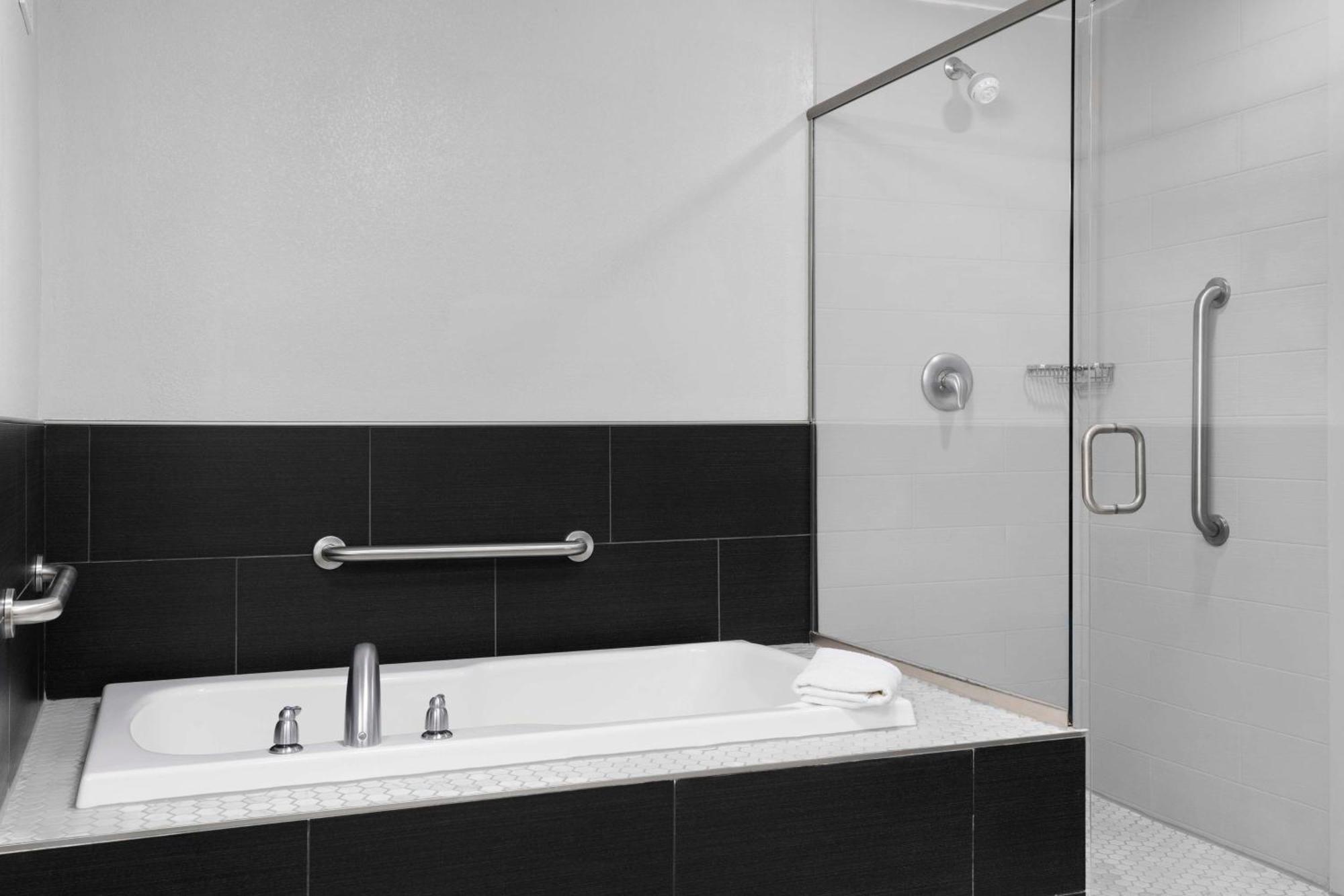 Hampton Inn Stafford / Quantico-Aquia Екстериор снимка